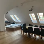 Salzburg-Loft Im Stadtteil Leopoldskron-Moos 120Qm Mit Balkon & Untersbergblick