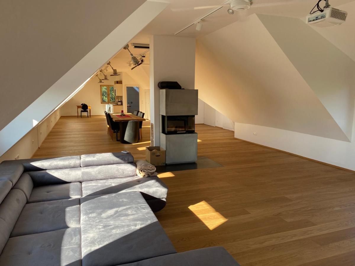 Salzburg-loft Im Stadtteil Leopoldskron-moos 120qm Mit Balkon & Untersbergblick Apartman *